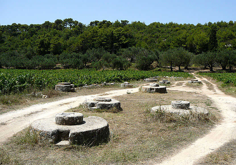 De tolv gamla brunnarna nära Keri på Zakynthos.