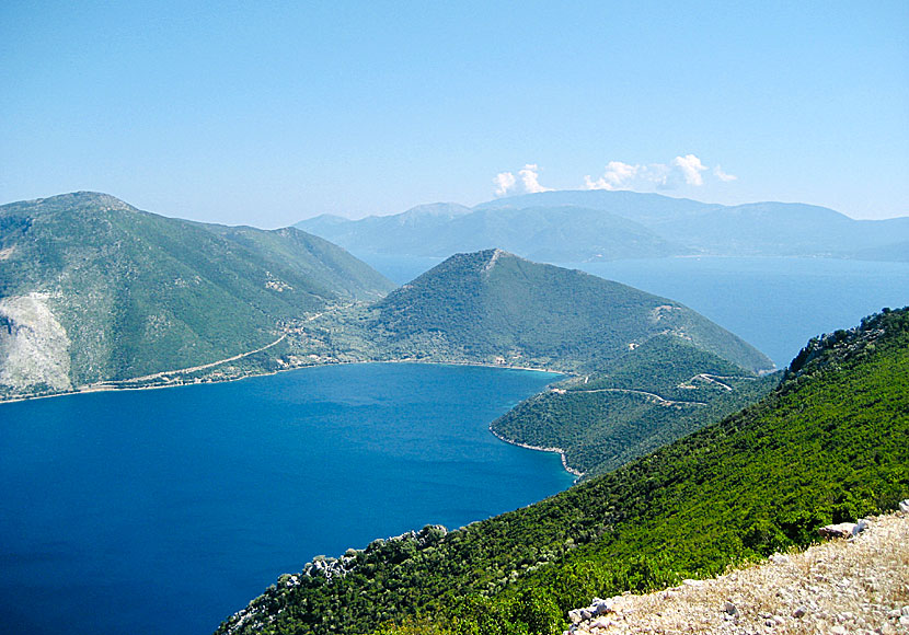 Ithaka och Kefalonia är två av de vackraste öarna i Grekland.