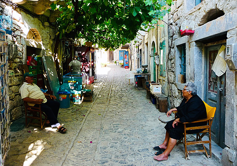 Den bilfria byn Mesta liknar ett fort och är den finaste byn på Chios.