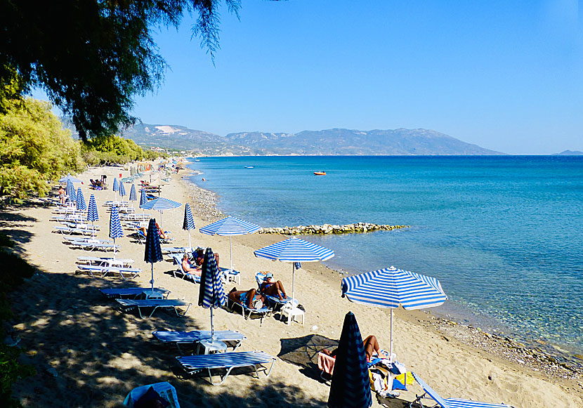 Votsalakia på sydvästra Samos är en liten trevlig turistort med en lång barnvänlig sandstrand. 
