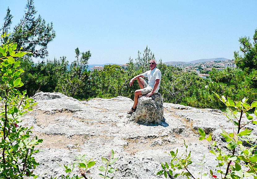 Klippan Daskalopetra i Vrontados på Chios där Homeros satt och tänkte.  Homeros föddes på Chios sägs det. 