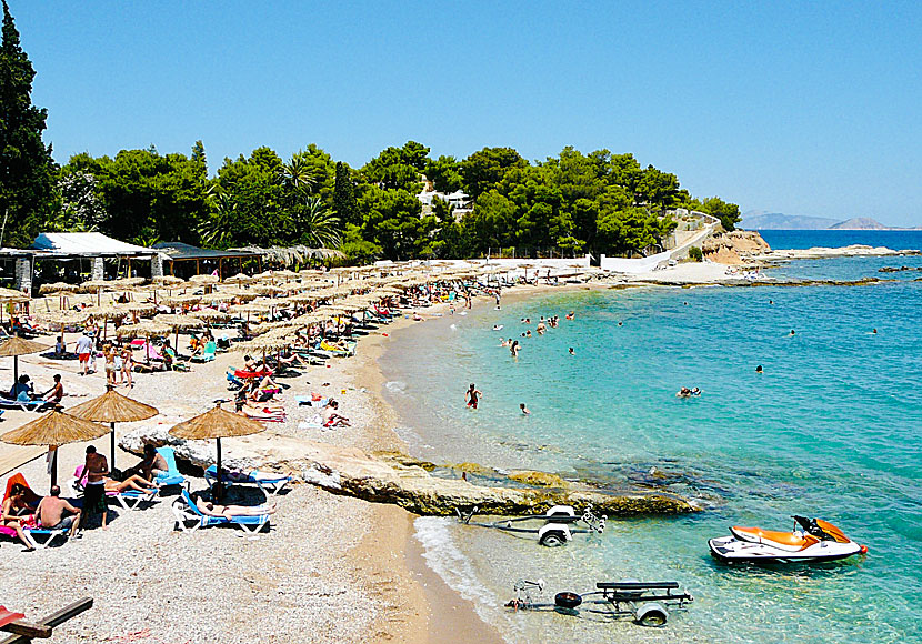 Agia Marina är Spetses bästa och populäraste strand.