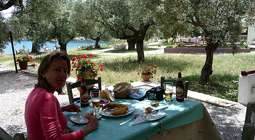Taverna Eleonas i Leftos Gialos på Alonissos.