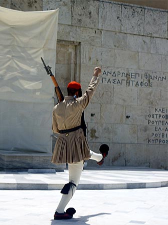 Vaktavlösning vid Syntagma. Aten.