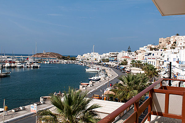 Utsikten från vår balkong på Hotell Coronis, Naxos.
