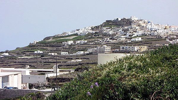 Pyrgos från Santo Wines. Santorini.