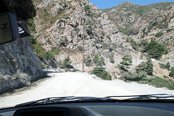 Vägen till Olympos på Karpathos.