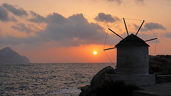 Solnedgång i Egiali på Amorgos.